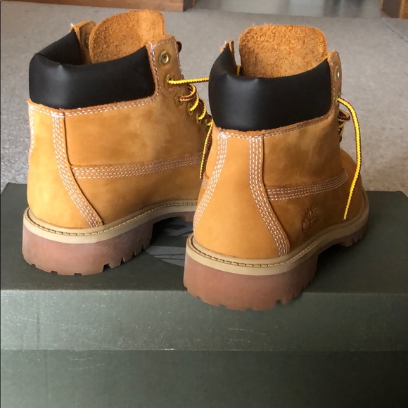 Timberland Boots - Picture 3 of 4